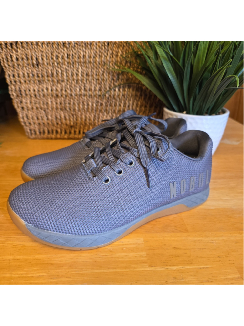 Nobull SF Trainer Low Athletic Shoes Gray CrossFit Workout Mens 7 Women's Sz 8.5